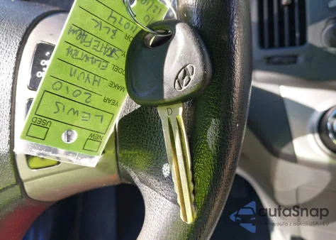 2010 Hyundai Elantra Gls from USA, damaged, VIN KMHDU4AD5AU113852